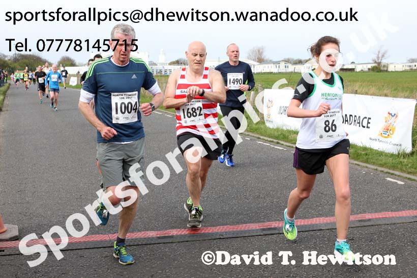 North Tyneside 10k Road Race, Whitley Bay. Photo: David T. Hewitson/Sports for All Pics